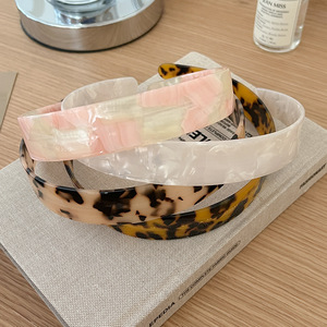 Serre-tête coréen vintage en acétate léopard écaille de tortue, élégant accessoire pour cheveux femme et fille - Product Image 5