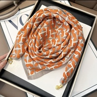 Élégant foulard-collier magnétique pour femme, écharpe fine carrée de 70 cm, accessoire de mode et de style