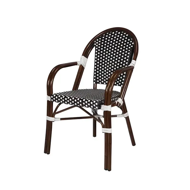 2024 nuovo design per la casa o la caffetteria mobili da esterno in canna sedia in rattan blu e bianco sedia sedia di nozze
