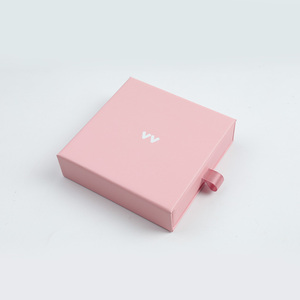 Emballage personnalisé à faible MOQ pour boucles d'oreilles, étuis <span class=keywords><strong>de</strong></span> téléphone, savons, articles intelligents et artisanat – Prix compétitif (type <span class=keywords><strong>Sol</strong></span> <span class=keywords><strong>de</strong></span> <span class=keywords><strong>Janeiro</strong></span>) 	 Boîte à bijoux en papier - Product Image 4