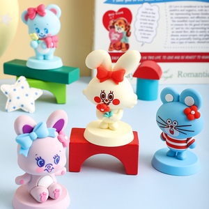 Prêt à expédier - Boîte surprise de figurines d'action en PVC Série Showa - Authentique figurine de nageur Kawaii à collectionner - Jouet en gros à fort potentiel de profit - Product Image 1