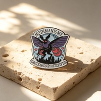 Broche émaillée Mothman, broche en alliage de zinc « Cryptide d'assistance émotionnelle », badge de revers gothique amusant pour vêtements et sacs