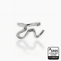 Bague ouverte vague abstraite en argent 925 pour femmes conception sculpturale irrégulière bijoux de déclaration artistique pour un style quotidien ou personnalisé