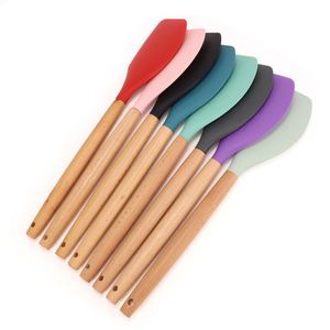 Espátula de Silicona para Hornear y Cocinar, Juego de Espátulas para Mezclar con Buen Agarre, Espátulas de Silicona con Mango de Madera de Haya de Grado Alimenticio - Product Image 3