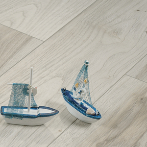 Suelo <span class=keywords><strong>laminado</strong></span> tipo <span class=keywords><strong>parquet</strong></span> de alta calidad con instalación por clic de 8 mm y 10 mm para <span class=keywords><strong>escaleras</strong></span> - Product Image 3