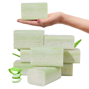 Jabón Artesanal de Aloe Vera Natural de Marca Propia con Extracto de Té Verde y Manteca de Karité, Jabones Blanqueadores para Todo Tipo de Piel - Product Image 1