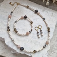 Coeur rose breloques Agates pierre perles collier ras du cou à la main perles blanches bijoux cadeau pour les femmes minimaliste Non ternir bijoux