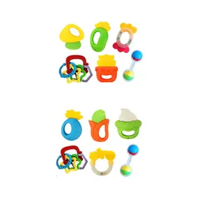 Nouveau Design 10 pièces bébé en plastique sensoriel cloche secoueur de main anneau de dentition hochet ensemble bébé jouet