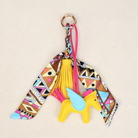 Porte-clés en cuir PU durable et écologique, style dessin animé cheval ailé, accessoire de sac, breloque, pendentif, ruban