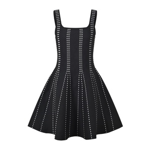 OUDINA Vestido Casual Elegante y Moderno a Rayas con Corte en A para Mujer, Vestido de Verano Brillante sin Mangas con Tirantes, para Otoño e Invierno - Product Image 1