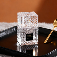 Botol Parfum Persegi 100ml Desain Baru Berkualitas Tinggi dengan Tutup Transparan dan Kemasan Kotak Khusus