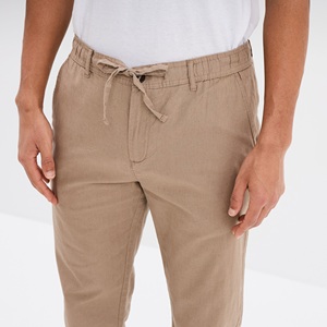 Pantalon chino en toile extensible à chevilles droites pour homme avec taille élastique et poches latérales Vêtement décontracté d'été - Product Image 4