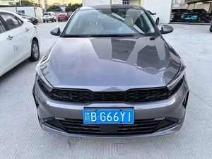 Personalización Interior para Ki-a K3 <span class=keywords><strong>2022</strong></span> 2023 2024 Facelift 1.5L CVT Edición Fashion, Auto Usado - Product Image 3