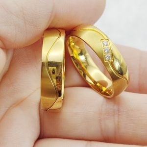Vente chaude bijoux d'amant luxe son et le <span class=keywords><strong>sien</strong></span> anneaux de mariage promesse couples dorés anneaux grand 1 paire - Product Image 3