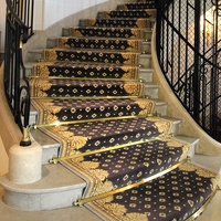 Tapis Axminster personnalisé 80% laine 20% Nylon pour tapis d'hôtel de coureurs d'escalier de luxe