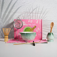 Ensemble de 4 à 7 pièces d'accessoires pour matcha, style fraise rose, fouet en bambou, bol en céramique, kit de fouet à matcha pour la cérémonie