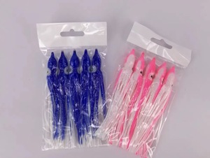 Weihai GuoSong 4CM Resplandor nocturno Faldas <span class=keywords><strong>de</strong></span> calamar <span class=keywords><strong>de</strong></span> goma Pulpo Señuelos <span class=keywords><strong>de</strong></span> pesca suaves - Product Image 3