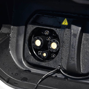 Nueva Camioneta China Económica Changan Kaicheng V919, Minivan Eléctrica de Alta Calidad para Pasajeros, 15 Asientos, 510 km de Autonomía - Product Image 4