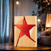 Trophée Plaque en Bois Personnalisé LOGO Étoile Rouge – Récompenses en Bois pour Anniversaire, Souvenir, Cadeau avec Impression Couleur et Pièces Métalliques