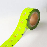 Film d'emballage alimentaire en feuille d'aluminium imprimé personnalisé/rouleau de film d'emballage sachet laminé plastique pour collation