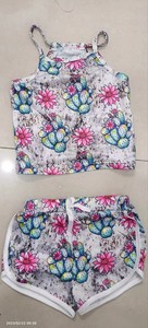 Yiwu Yiyuan Garment odm stampe personalizzate abiti da bambina di un anno boutique set di abbigliamento per ragazze carino per 11 anni - Product Image 4