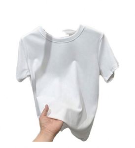Camiseta casual de manga corta para mujer con cuello redondo disponible en 4 colores ideal para el verano. - Product Image 3