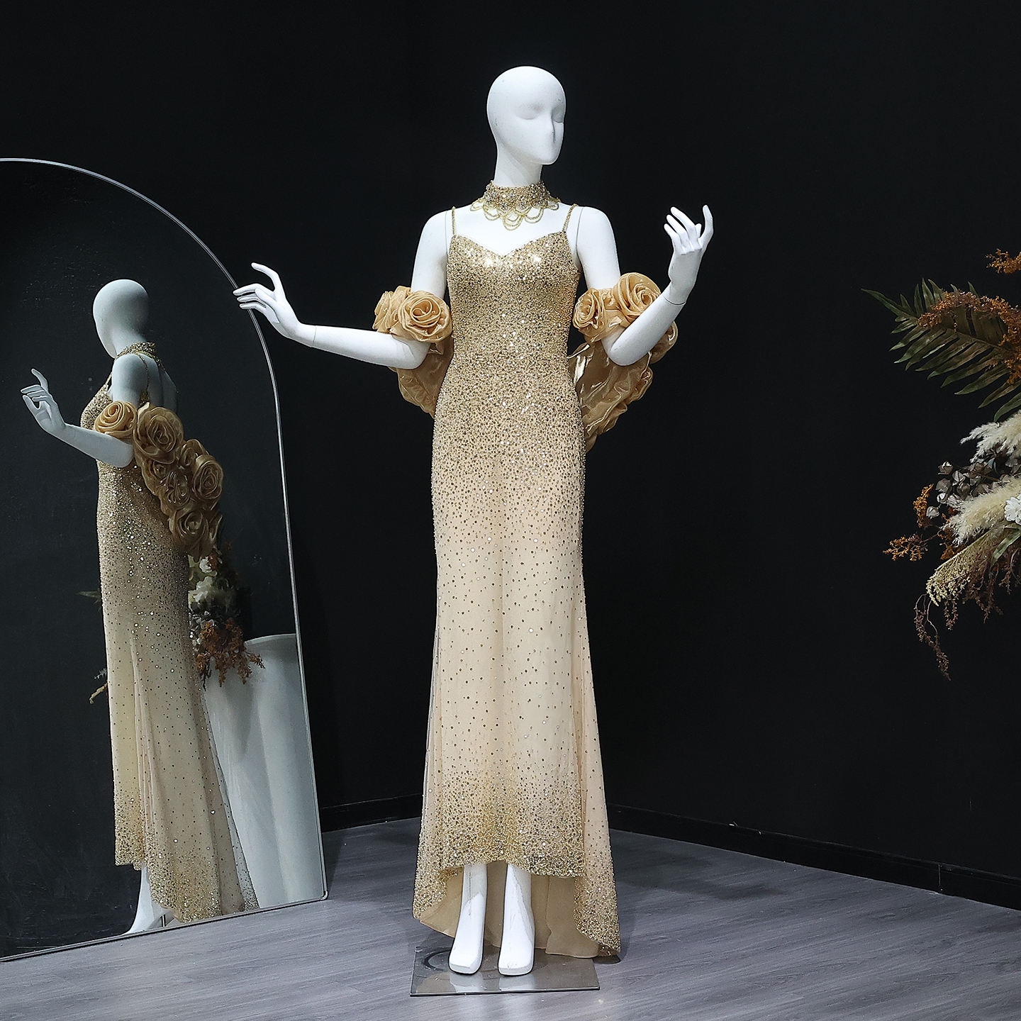 Wholesale Gold Cape Dress Crystal & Beaded | Alibaba.com
