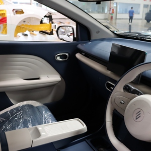 JMEV <span class=keywords><strong>EV3</strong></span>, Autonomía de 290 km, Batería de 30.24 kWh, 5 Puertas, 4 Asientos, Sedán Eléctrico de Lujo, Vehículo Ecológico - Product Image 5
