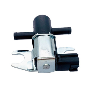 Válvula Solenoide del Canister de Carbón Nissan K5T46696 12V para Control de Gas en Uso Automotriz - Product Image 3