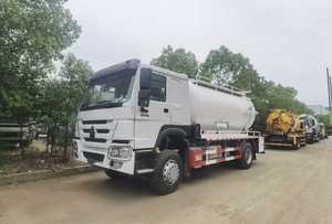 Camion-citerne à vide HOWO <span class=keywords><strong>de</strong></span> fabrication chinoise, 12 tonnes, pour vidange des fosses septiques et nettoyage des drains - Product Image 4
