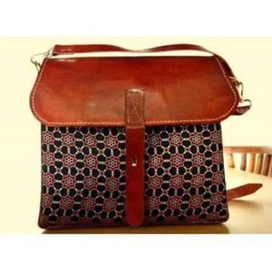 Stylish Faux Leather Hand Carry Shoulder <b>Bag</b> <b>for</b> <b>Women</b> Elegant Fashion Purse Secure Zipper Two Handles Tassel Soft <b>Office</b> Use - Product Image 5