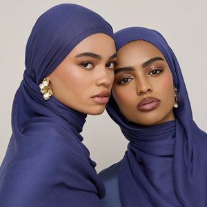 2026 En gros Hijab long musulman pour femme, couleur unie, double aiguille, 70*180, 100% Modal, respirant, léger, universel - Product Image 2