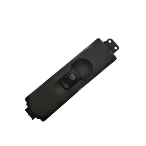 สวิตช์กระจกไฟฟ้าฝั่งผู้โดยสาร Mercedes Benz W906 รุ่น 9065451913 HX 020 สำหรับเปลี่ยนซ่อม - Product Image 1
