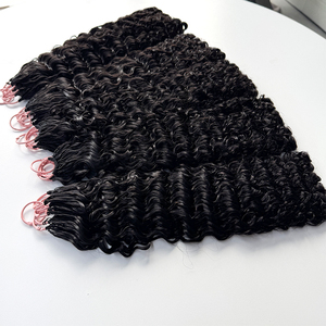Cabello humano birmano rizado para crochet, color natural, rizos suaves y voluminosos para trenzas de crochet y peinados estilo bohemio. - Product Image 4