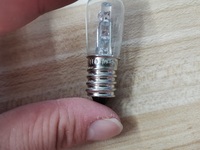 Belles guirlandes lumineuses étanches extérieures IP65 LED blanc chaud E14 ampoules pour la maison et le jardin décoration de feston de noël