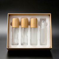 Flacon roll-on en verre givré de 10 ml pour huiles essentielles avec option d'impression sérigraphique et de logo personnalisé
