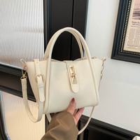 Nouveau Sac à Main Femme Tendance Polyvalent en Similicuir Litchi Doux avec Fermeture à Loquet, Style Européen et Américain, Idéal pour l'Été et les Achats Transfrontaliers