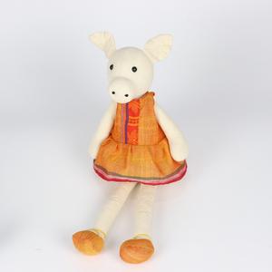 Vietnam échantillon disponible en bois diverses couleurs cheval portant brocart tissu de cire dessiné à la main couleur grise accepter Logo personnalisé - Product Image 4