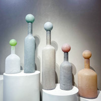 Vase en verre dépoli fait main haut de gamme de la série Morandi, pour décoration artistique de chambre d'hôtel, soufflé à la main