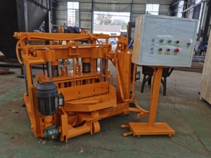 Hochwertige Qt40-3a kleine mobile Blockmaschine Betonblockmaschine Blockanlage - Product Image 3