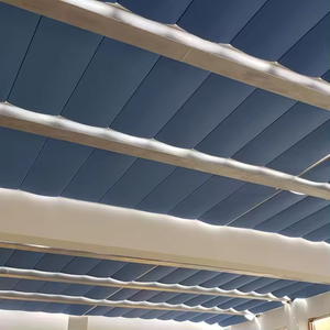 Storeaux pliants électriques rétractables modernes en tissu pour toit vitré intérieur, sur mesure, avec système de fixation intégré - Product Image 1