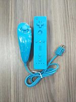 Vente en gros Manette de jeu et télécommande sans fil 2-en-1 pour WII avec moteur vibrant et bouton turbo