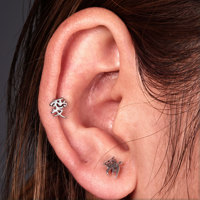 Piercing de cartilage d'oreille en titane TT ASTM F136 16G avec motif « Amour » chinois, piercing hélix G23 à filetage interne, bijoux de piercing corporel Labret