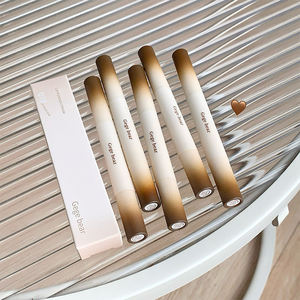 Alta calidad logotipo personalizado Vegan Lip Gloss Herbal Liquid Lipstick con maquillaje de brillo mate de larga duración al por mayor - Product Image 3