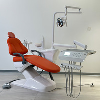 Fauteuil dentaire électrique certifié avec garantie d'un an, revêtement en cuir PU, éclairage LED, crachoir en céramique, multi-tension