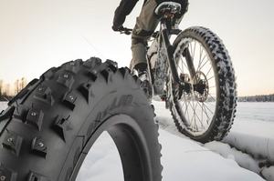 Pneus cloutés 20x4.0 26x4.0 pour vélos de neige, vélos électriques tout-terrain, pneus d'hiver en caoutchouc à crampons - Product Image 4