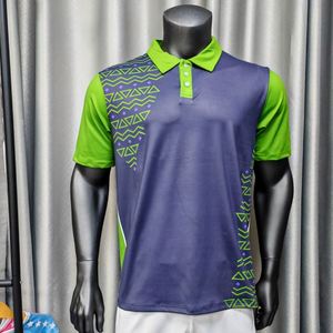 เสื้อยืดกอล์ฟแบบสวมใส่สบาย ระบายอากาศได้ดี แห้งเร็ว สำหรับเล่นกีฬา  ทรงปกติ  ลำลอง ทำงาน หรือธุรกิจ  พร้อมลายพิมพ์แบบซับลิเมชั่นเต็มตัว - Product Image 4