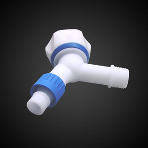 Grifo de Jardín de Plástico Yunsu Modelo Básico DN15 1/2” con Conector - Product Image 1