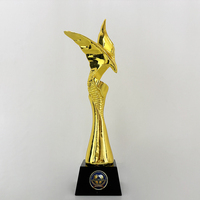 Trophée en cristal d'événement oiseau phénix en résine dorée MH-NJ0419