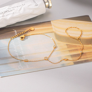 Bracelet de doigt en acier inoxydable plaqué or 18 carats, zircon scintillant, ne se décolore pas, chaîne de main en acier inoxydable, bijoux pour femmes - Product Image 4
